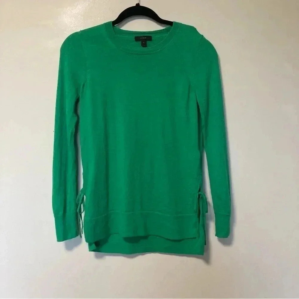 J. Crew green  100% merino wool Tippi sweater lace side